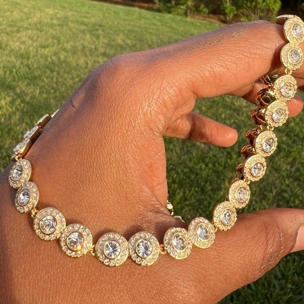 - 14KT Gold Plated swarovski elements necklace - not swan stamped - Picture 5 of 13